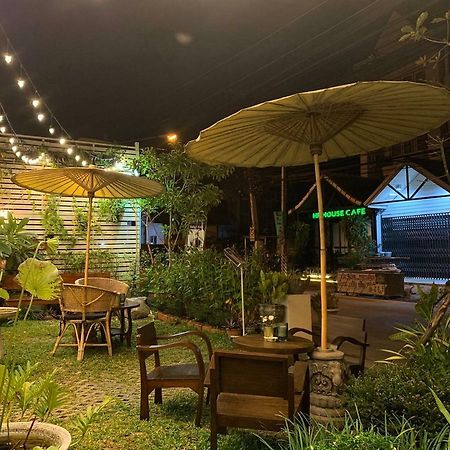 Elliebum Boutique Hotel Чиангмай Экстерьер фото